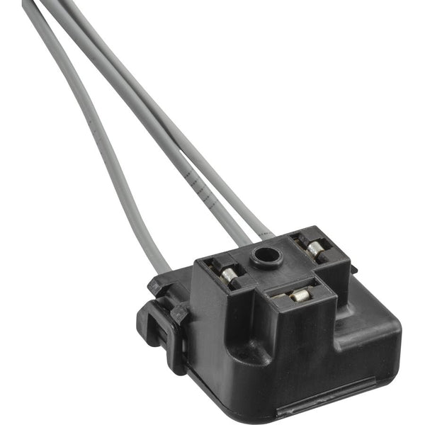 Auveco Item 22931 GM Headlight 90 Degree Pigtail. Quantity 1
